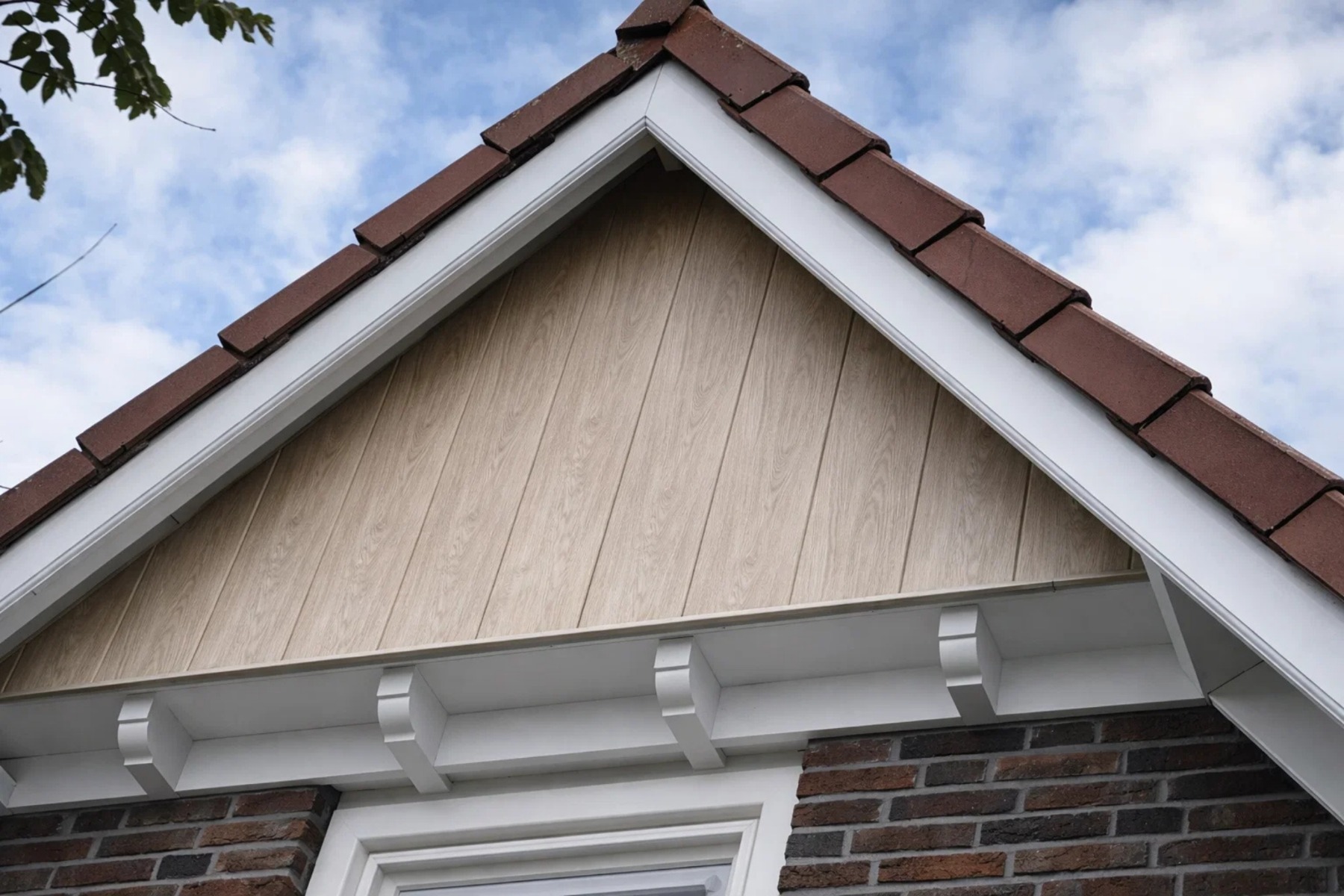 keralit sponningdeel 143 natuur eiken op gevel